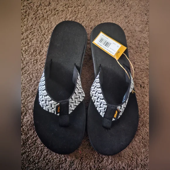 Teva w voya wedge sandles size 10 - Picture 2 of 5